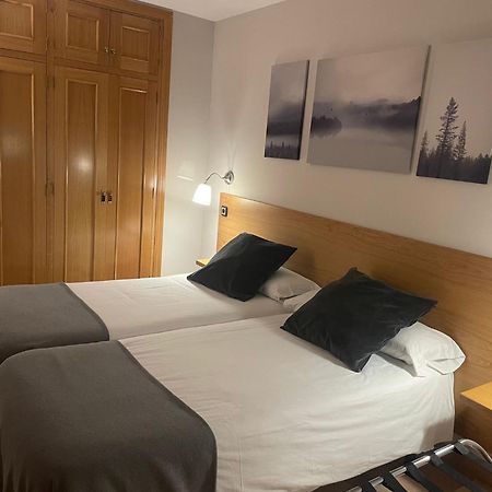 Aparthotel El Serch Andorra la Vella Exteriér fotografie