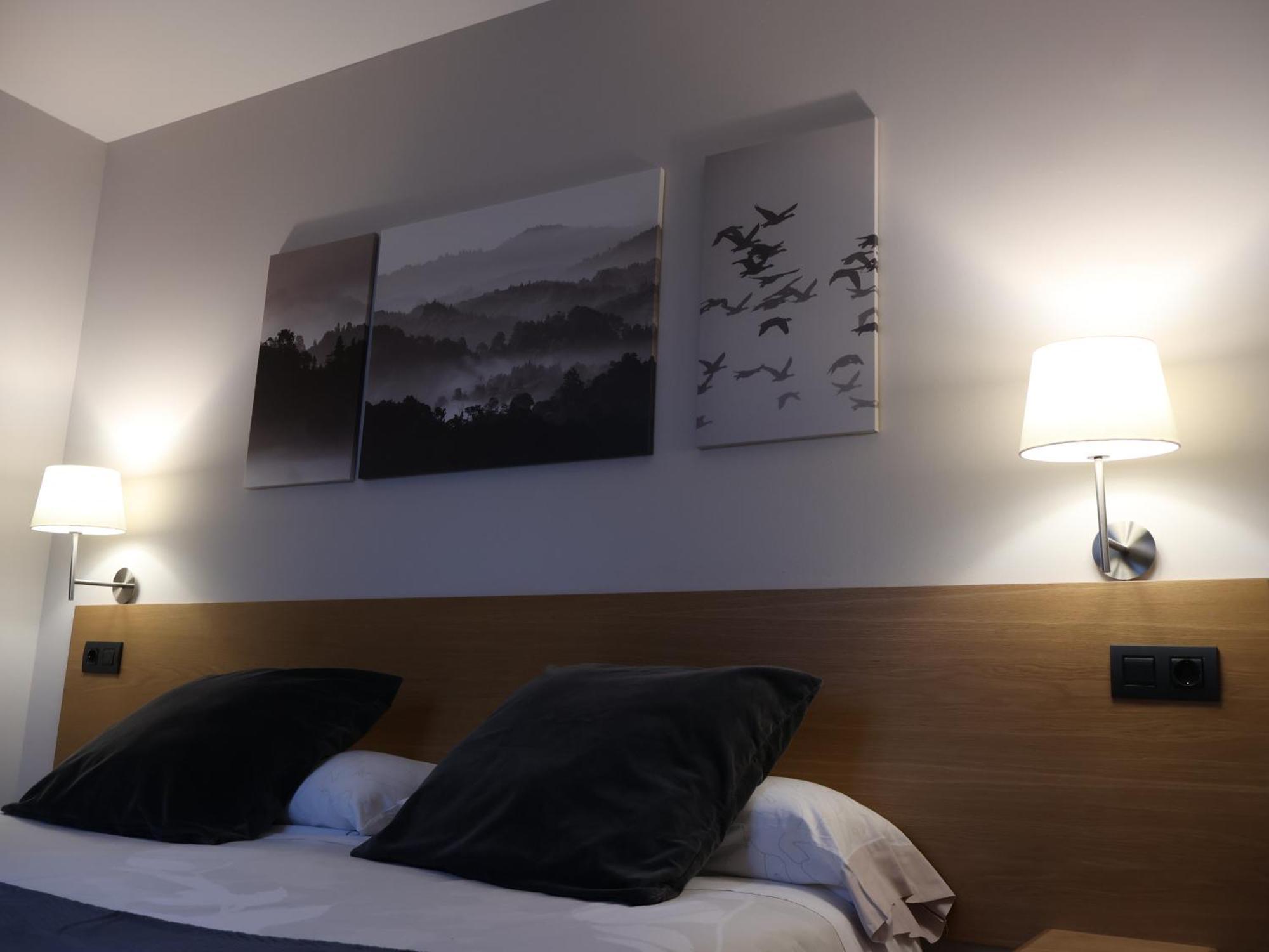 Aparthotel El Serch Andorra la Vella Exteriér fotografie